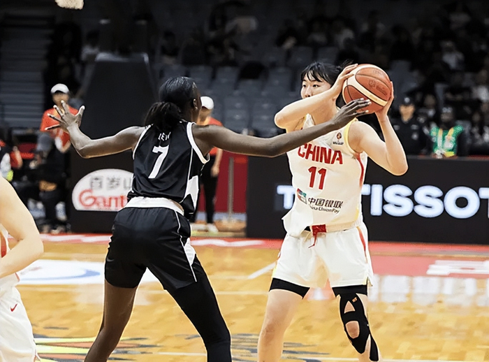 中国女篮锁定世界杯席位 核心球员状态回暖助力
