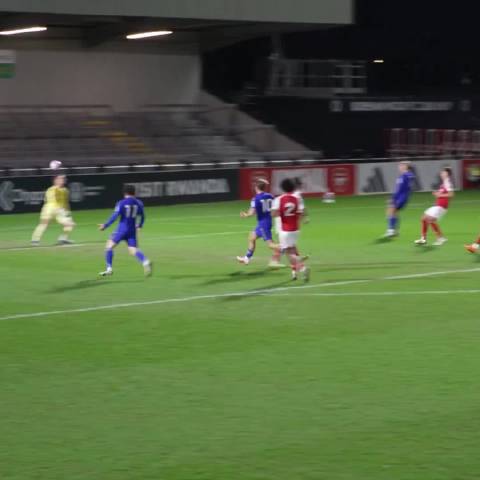 广州男篮不敌辽宁徐昕两双引热议 曼城B席手球判