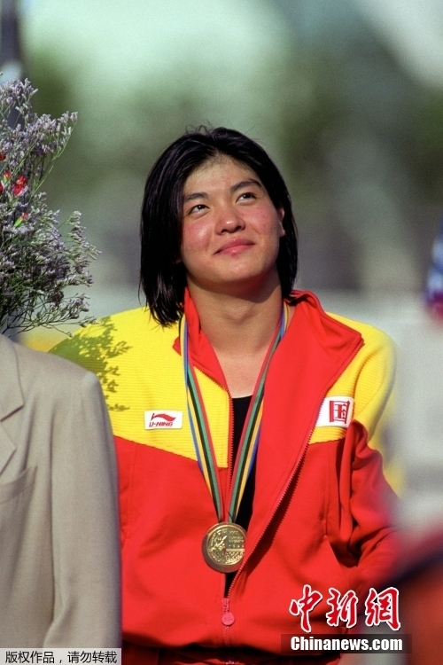 超燃回顾:记住那些点亮中国体育史的首枚奥运